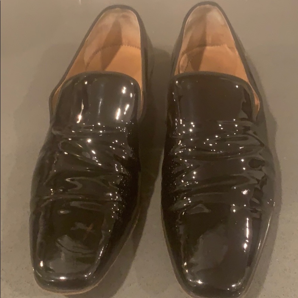 CHRISTIAN LOUBOUTIN DRESS SHOES